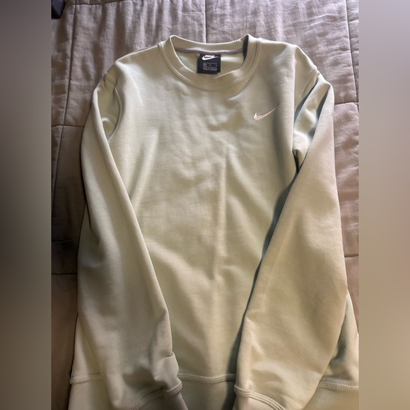 Nike crewneck - Picture 1 of 2